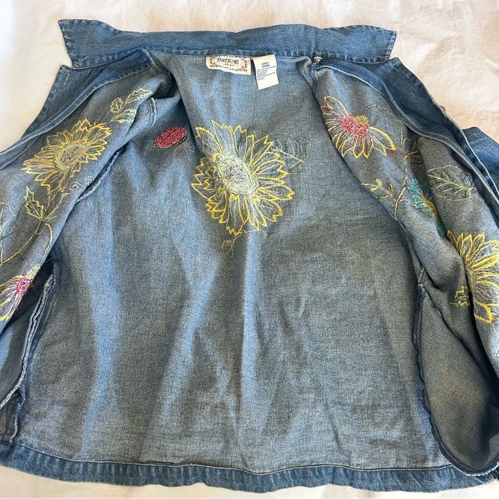 Vintage 90s Embroidered Sunflower Ladybug Denim Jacket Size L Blue Cottagecore - Picture 10 of 13